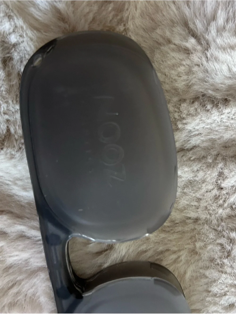 Women’s Black Round Sunglasses with Gray Lenses Polarized Lightweight